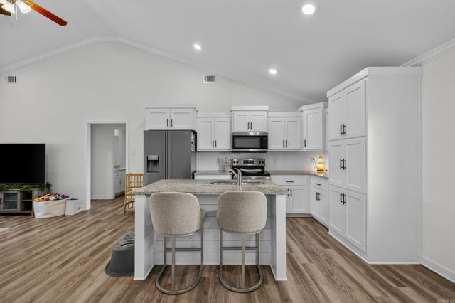 21 Winchester Drive, Ward, AR 72176