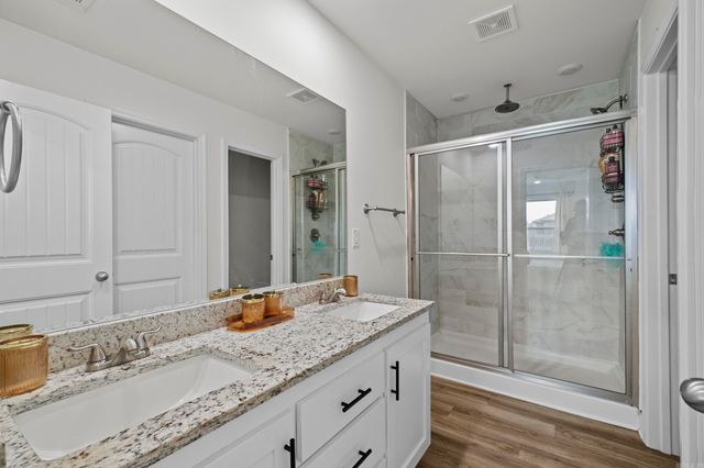 21 Winchester Drive, Ward, AR 72176