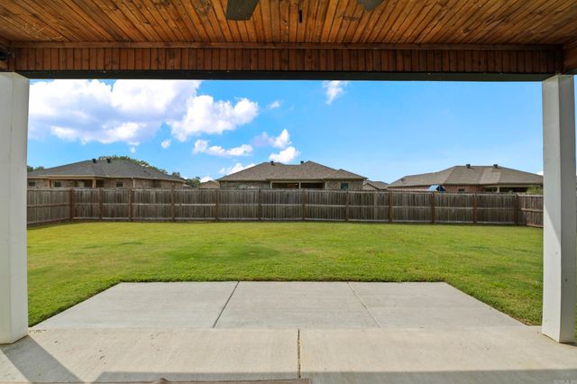 21 Winchester Drive, Ward, AR 72176