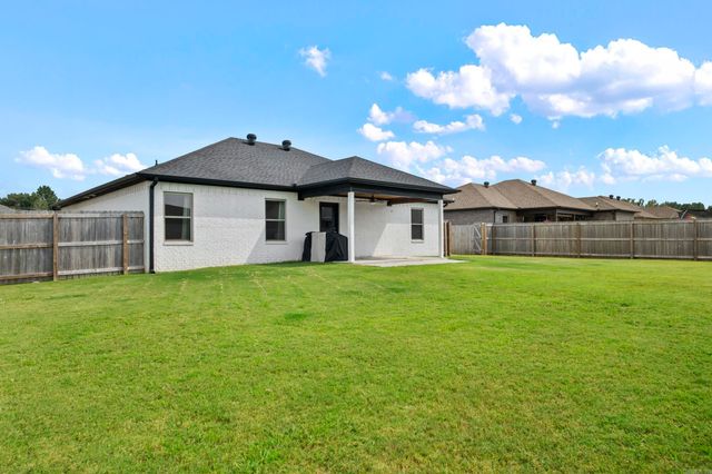 21 Winchester Drive, Ward, AR 72176