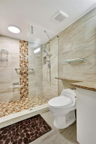 310 Villa Circle 310, Boynton Beach, FL 33435