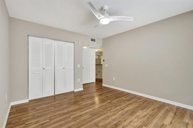 310 Villa Circle 310, Boynton Beach, FL 33435
