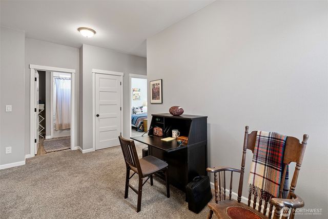 1225 N Anderson Street, Tacoma, WA 98406