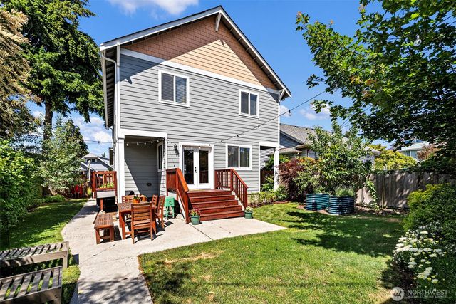 1225 N Anderson Street, Tacoma, WA 98406