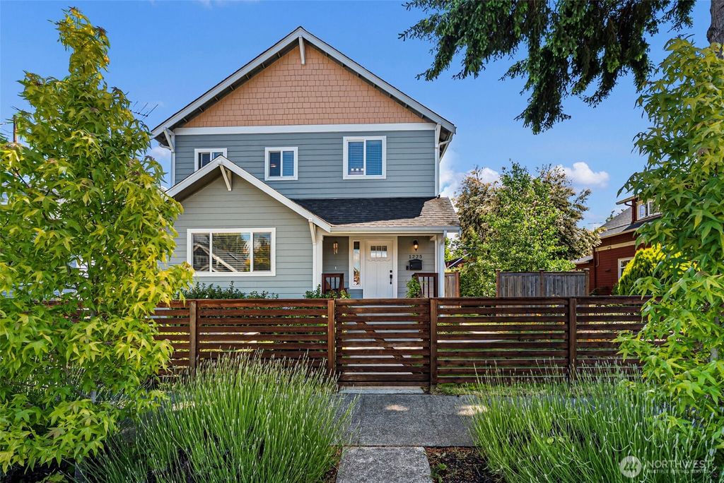 1225 N Anderson Street, Tacoma, WA 98406