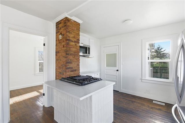 2509 Seneca Street, Kansas City, KS 66103