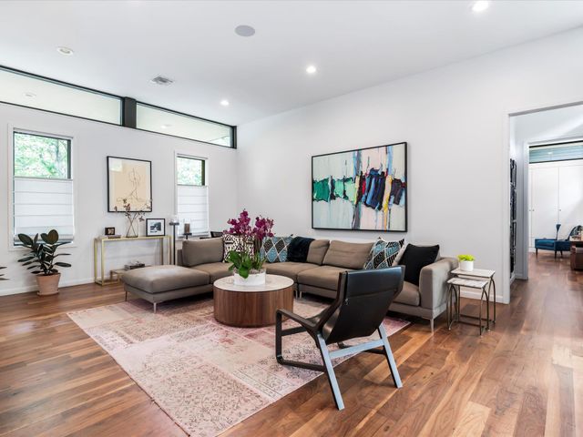 1703 Dexter ST, Austin, TX 78704