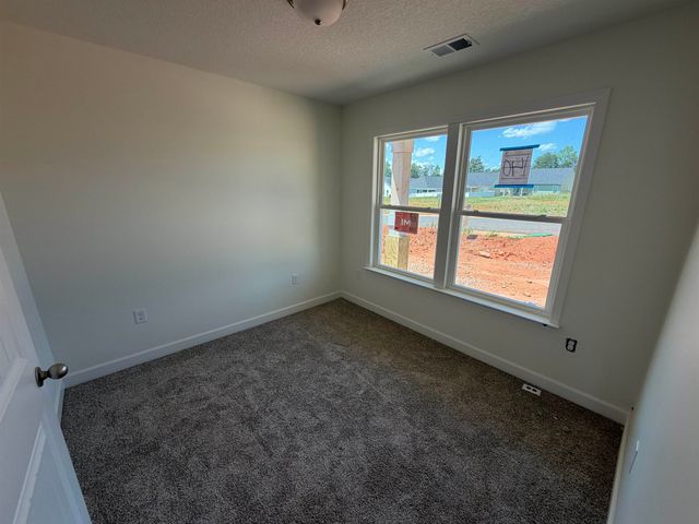 1725 Spruce Knoll Street, Spartanburg, SC 29303