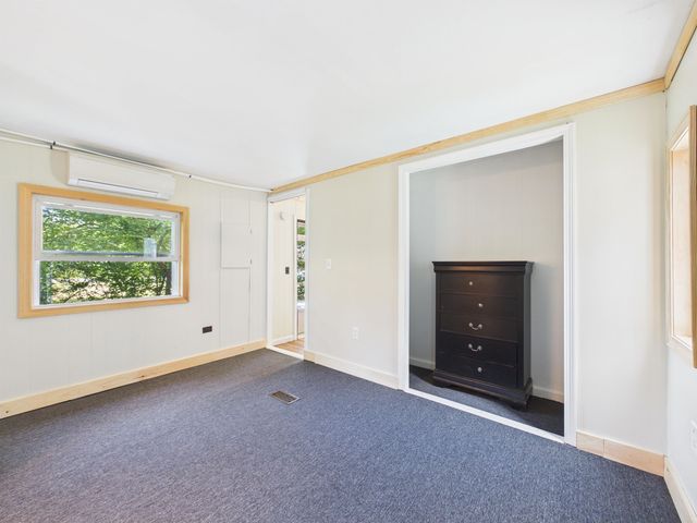 25 Finch Street, Keene, NH 03431