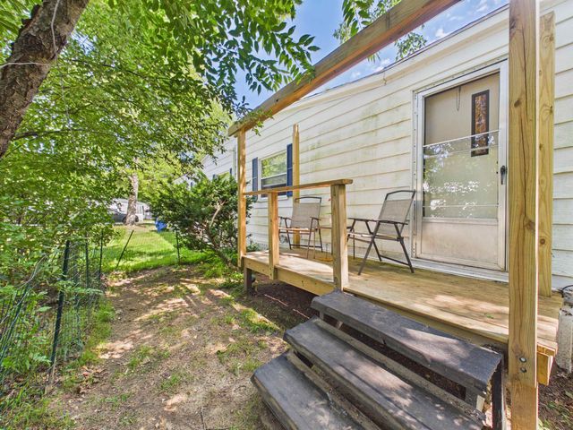 25 Finch Street, Keene, NH 03431