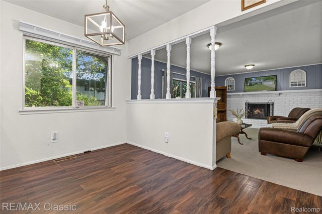 27036 Arlington Drive, Southfield, MI 48076
