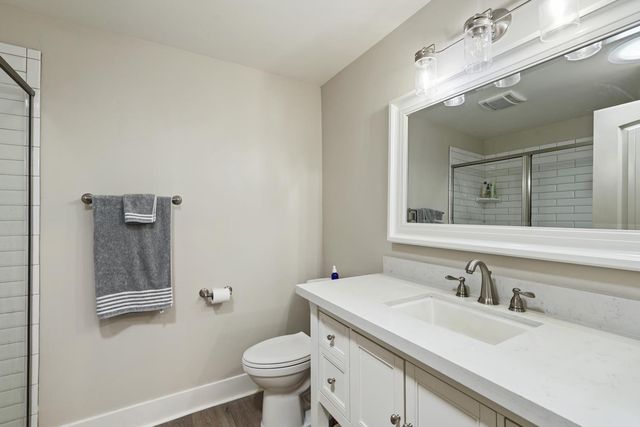 595 E Augusta St, Woodbridge, CA 95258