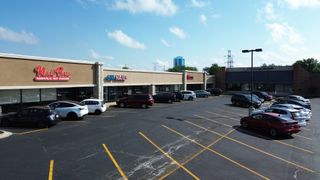 9347 N Milwaukee Avenue, Niles, IL 60714