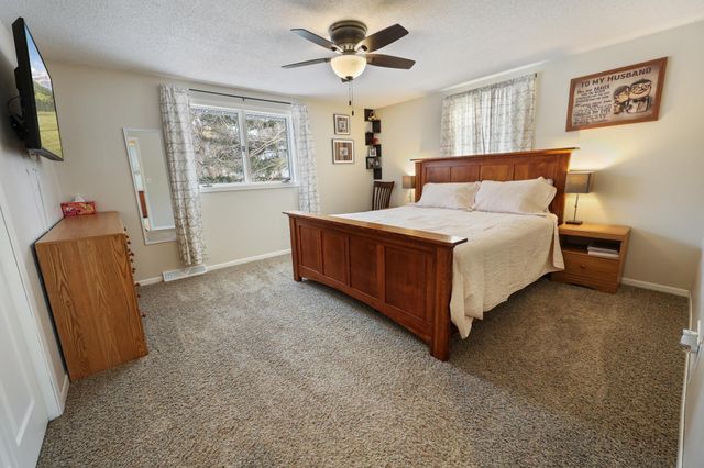 21276 County Road 7, Saint Augusta, MN 56301