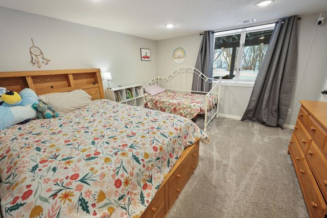 21276 County Road 7, Saint Augusta, MN 56301