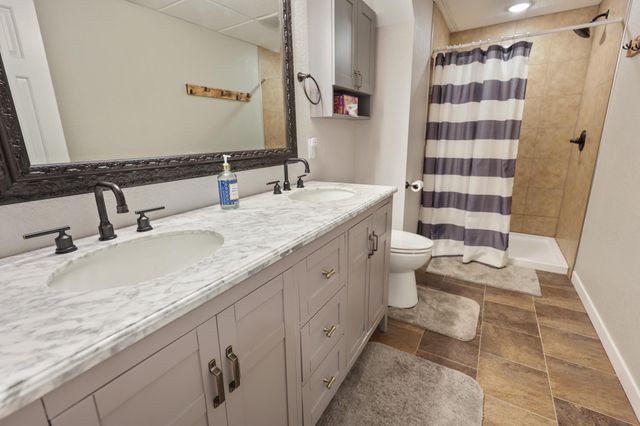 21276 County Road 7, Saint Augusta, MN 56301