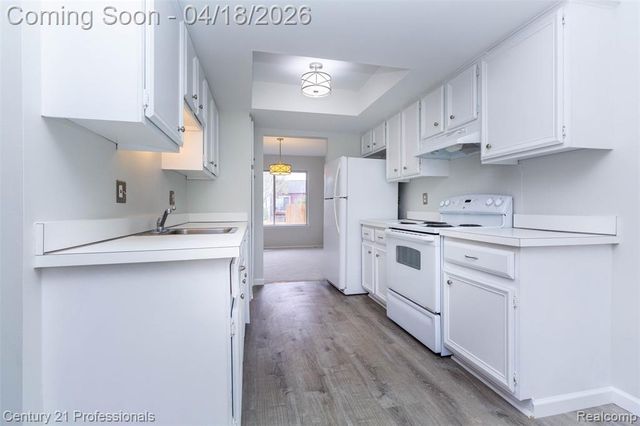 3567 Burbank Drive, Ann Arbor, MI 48105