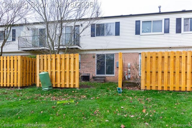 3567 Burbank Drive, Ann Arbor, MI 48105