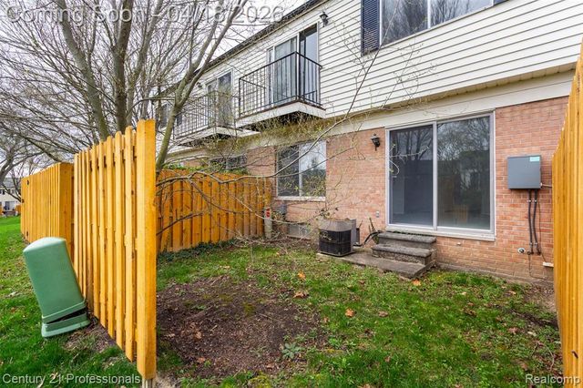 3567 Burbank Drive, Ann Arbor, MI 48105