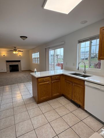 1004 Ann Street, Joliet, IL 60435