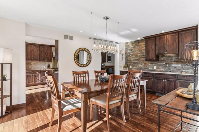 6220 Barberry Circle, Excelsior, MN 55331