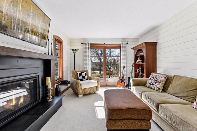 6220 Barberry Circle, Excelsior, MN 55331