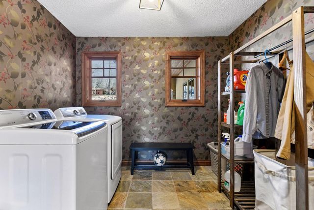 6220 Barberry Circle, Excelsior, MN 55331