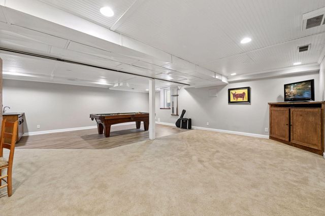 6220 Barberry Circle, Excelsior, MN 55331