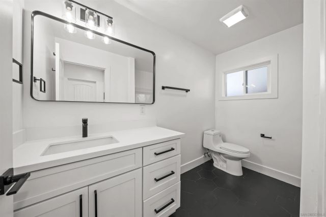 4319-4323 Landis, San Diego, CA 92105
