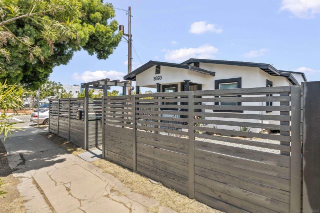 4319-4323 Landis, San Diego, CA 92105