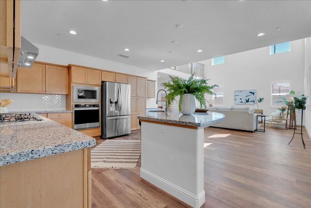 3005 N Dayton Street, Visalia, CA 93291