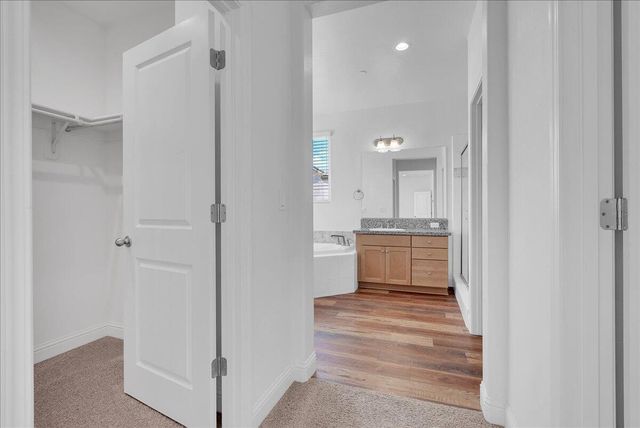 3005 N Dayton Street, Visalia, CA 93291