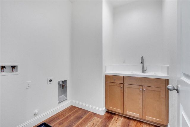 3005 N Dayton Street, Visalia, CA 93291