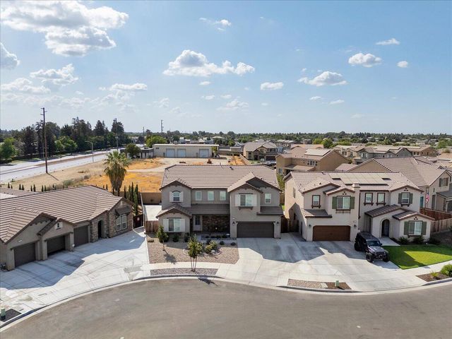 3005 N Dayton Street, Visalia, CA 93291