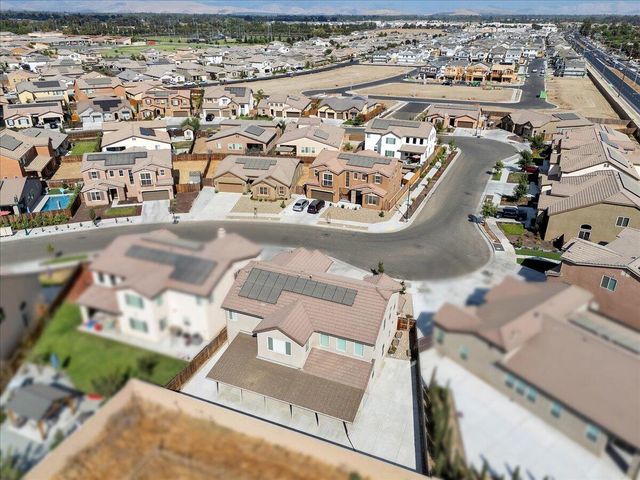 3005 N Dayton Street, Visalia, CA 93291