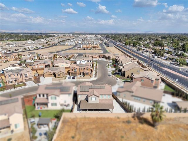 3005 N Dayton Street, Visalia, CA 93291