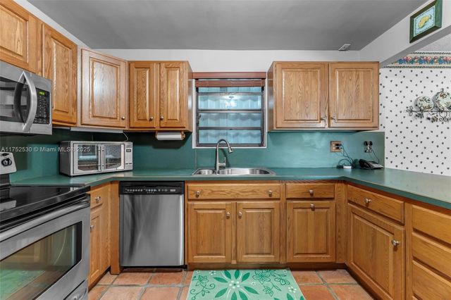 22908 SW 155th Ave, Miami, FL 33170