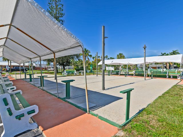 1000 SW 11th Avenue 12A BLDG E, Hallandale Beach, FL 33009