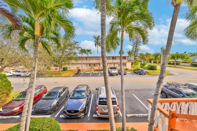 1000 SW 11th Avenue 12A BLDG E, Hallandale Beach, FL 33009