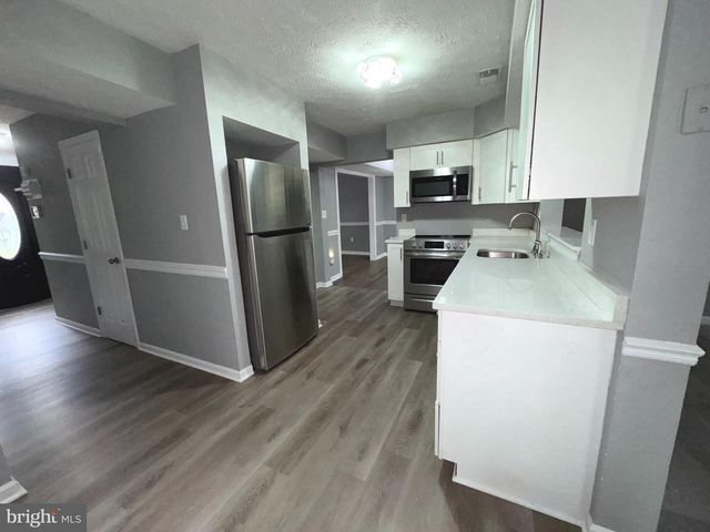 4120 LANCASTER CIR, Waldorf, MD 20603