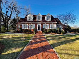 260 Bexar Avenue W, Hamilton, AL 35570
