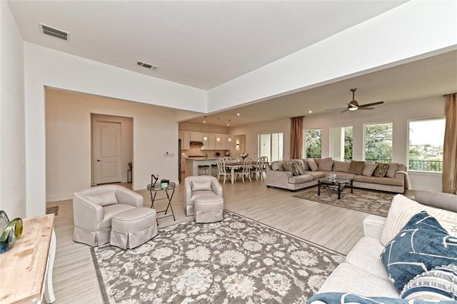 401 Trabuco BND, Liberty Hill, TX 78642