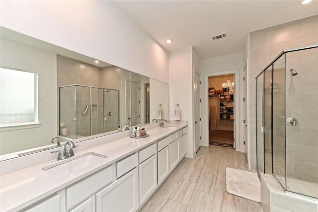 401 Trabuco BND, Liberty Hill, TX 78642