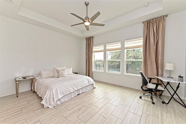 401 Trabuco BND, Liberty Hill, TX 78642