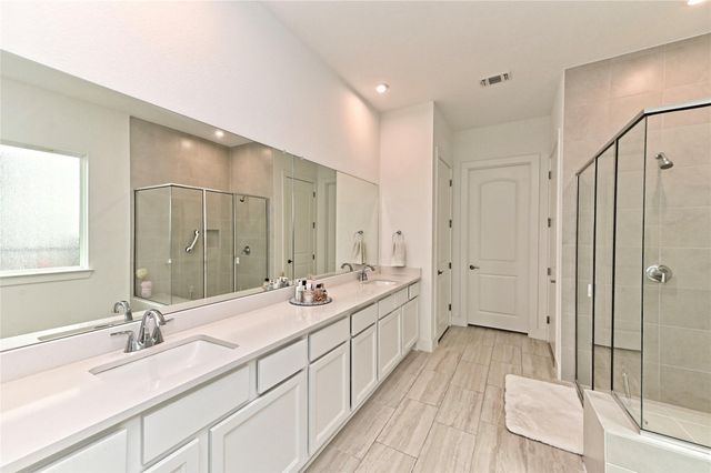 401 Trabuco BND, Liberty Hill, TX 78642