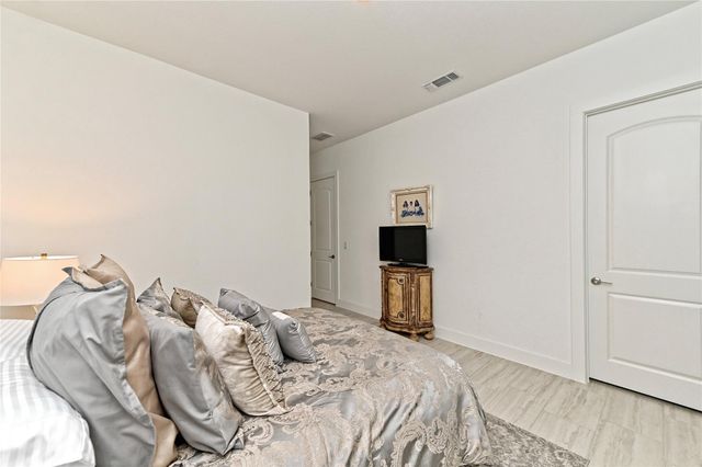 401 Trabuco BND, Liberty Hill, TX 78642