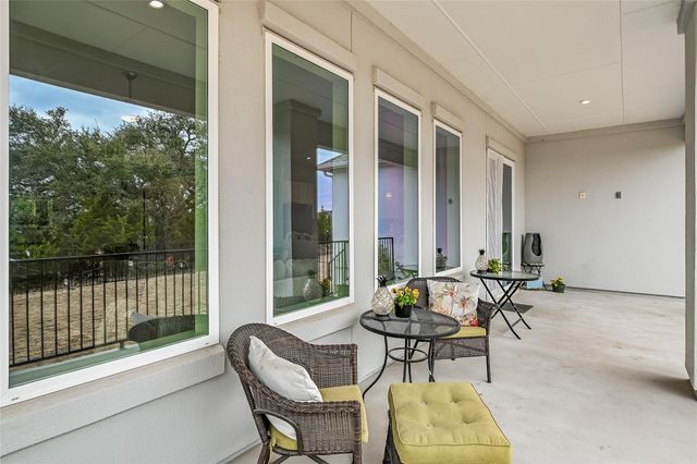 401 Trabuco BND, Liberty Hill, TX 78642