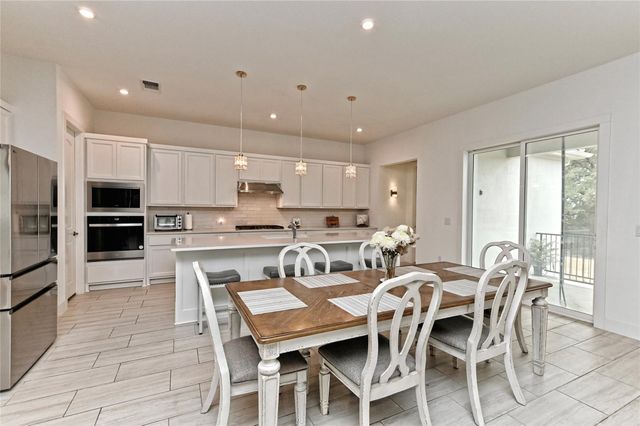 401 Trabuco BND, Liberty Hill, TX 78642