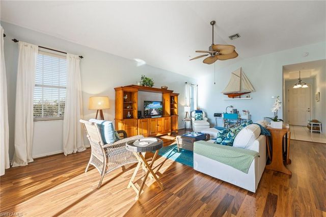 1121 Van Loon Commons CIR 305, Cape Coral, FL 33909