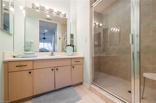 1121 Van Loon Commons CIR 305, Cape Coral, FL 33909